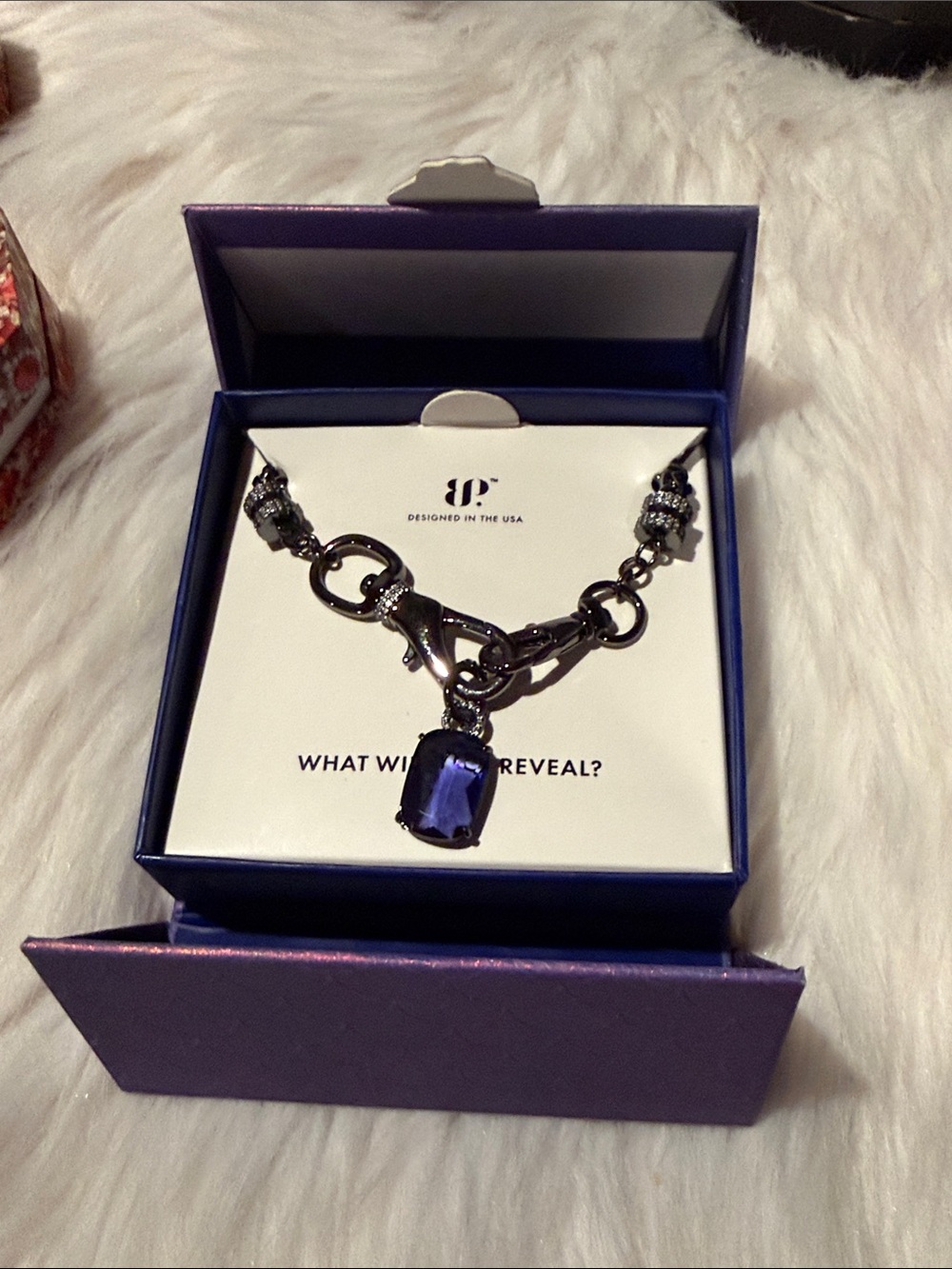 BOMB PARTY - Elegant Purple Crystal Pendant Necklace with Gunmetal Chain